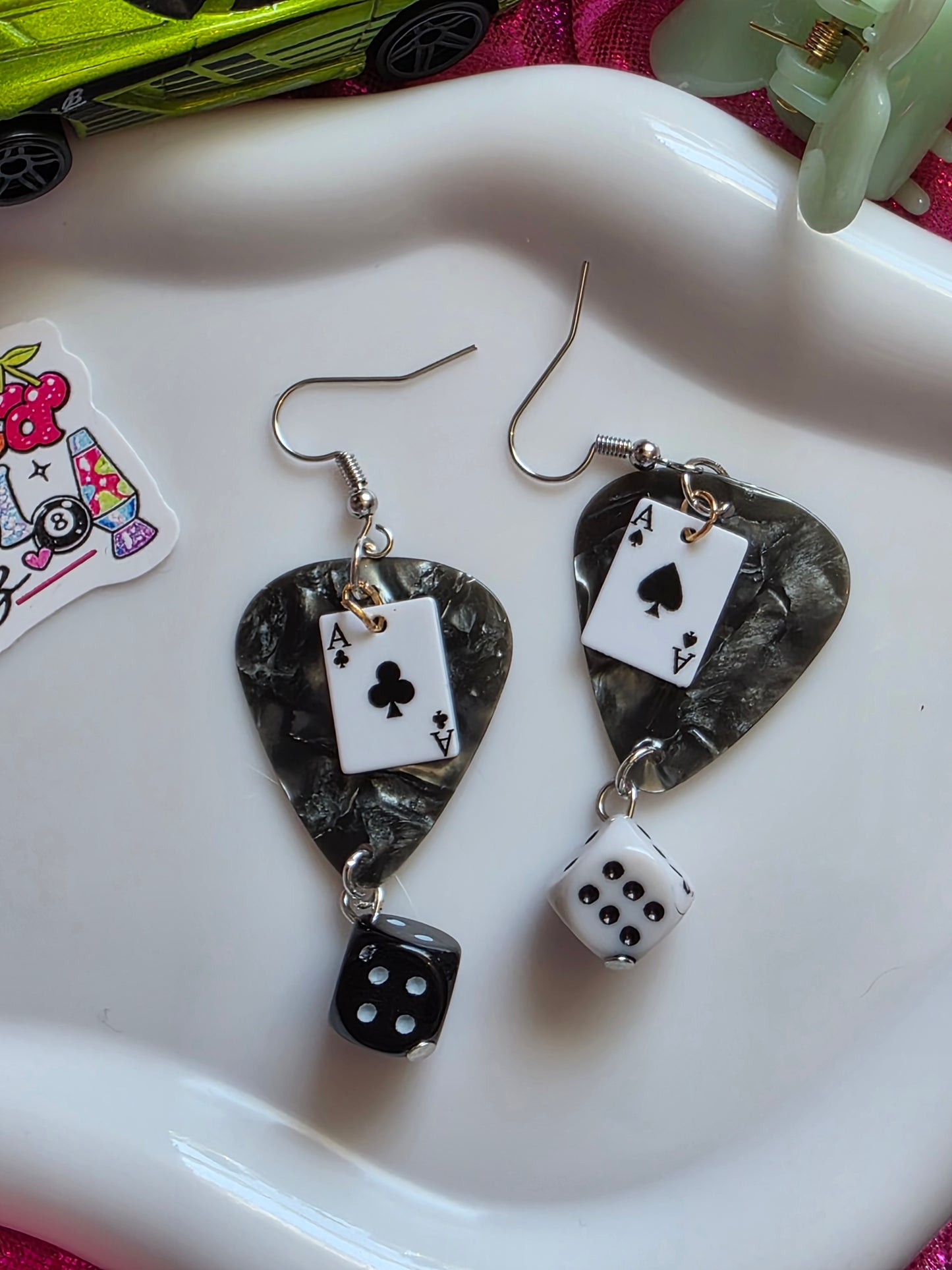 Lucky Ace Guitar Pick Earrings ā ļøš²