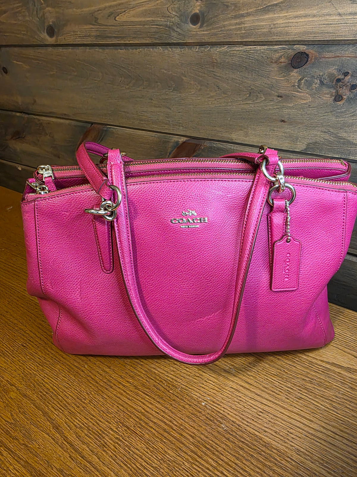 BNB-18 — Coach Hot Pink Leather Tote 🩷